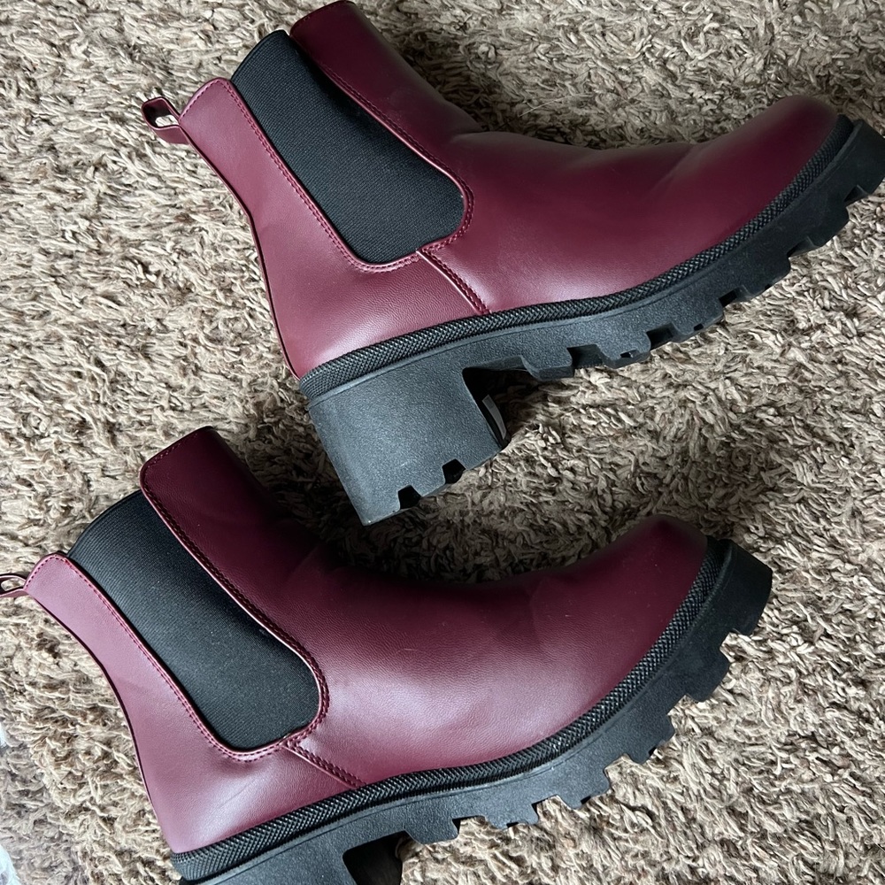 Chunky Bootie